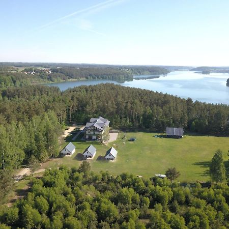 ホテル Zrodlo Raduni Stężyca エクステリア 写真